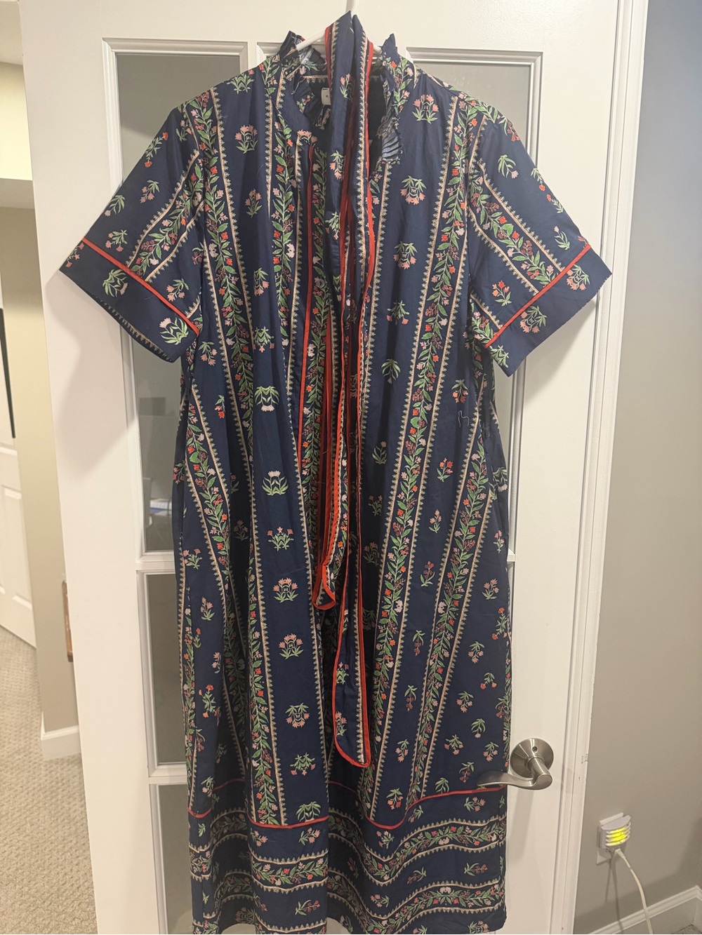Entro Navy Floral-Print Midi Shirt Dress with Red Trim Size XS